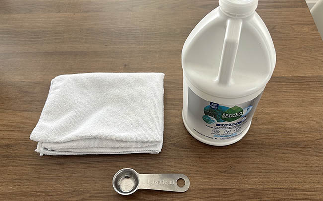 Bleach Cleaning Solution 